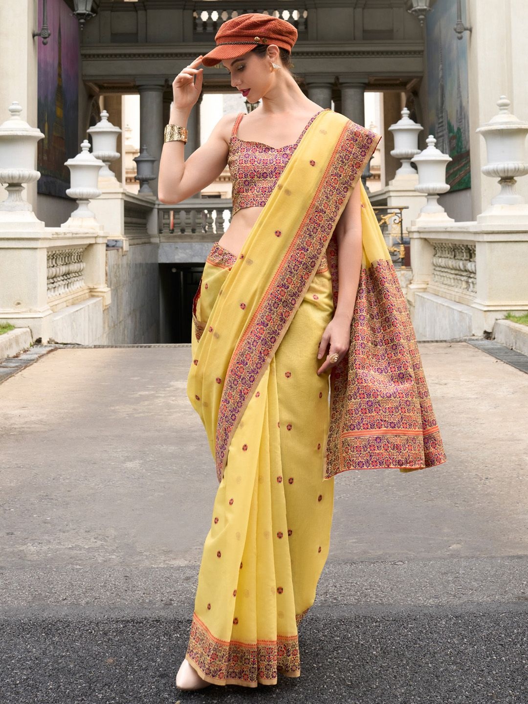 

Anouk Ethnic Motifs Woven Design Saree, Yellow