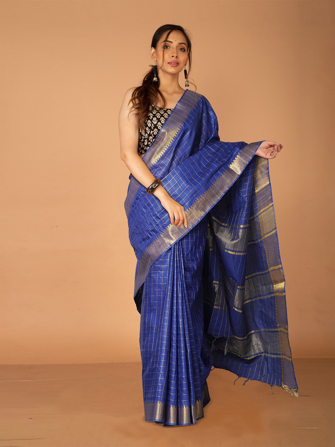 

Unnati Silks Woven Design Zari Handloom Chanderi Saree, Navy blue