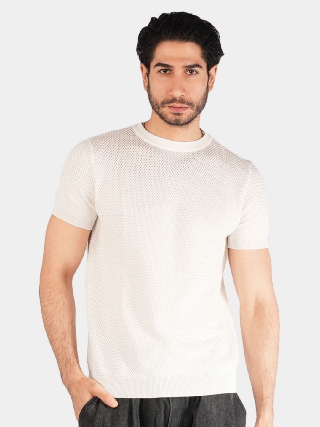 

BOTABOCHI Men Self Design Round Neck Cotton T-shirt, White