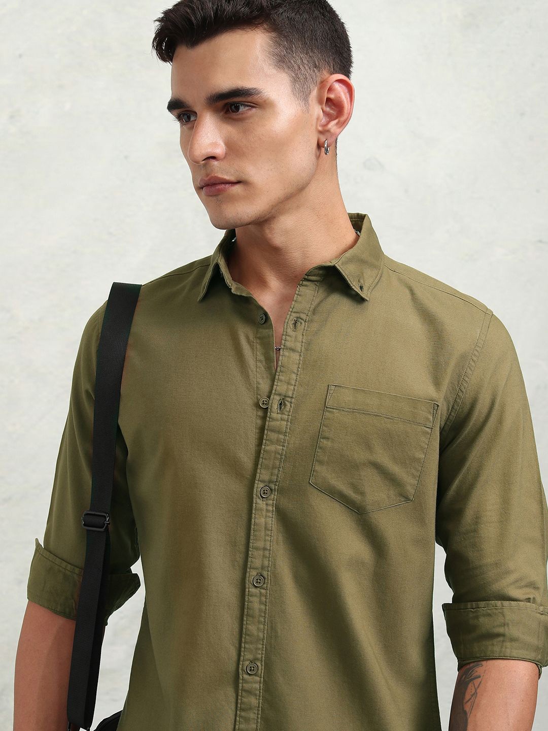 

HIGHLANDER Men Solid Button Down Casual Shirt, Khaki