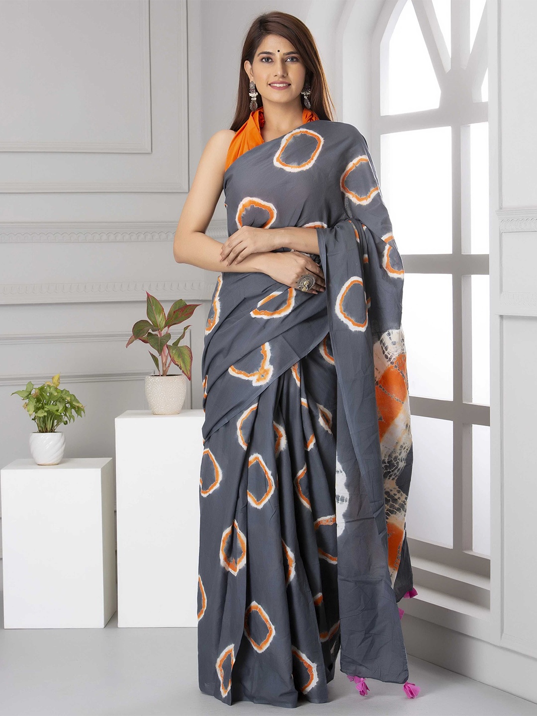 

Pinkcity Trade World Pure Cotton Block Print Saree, Grey