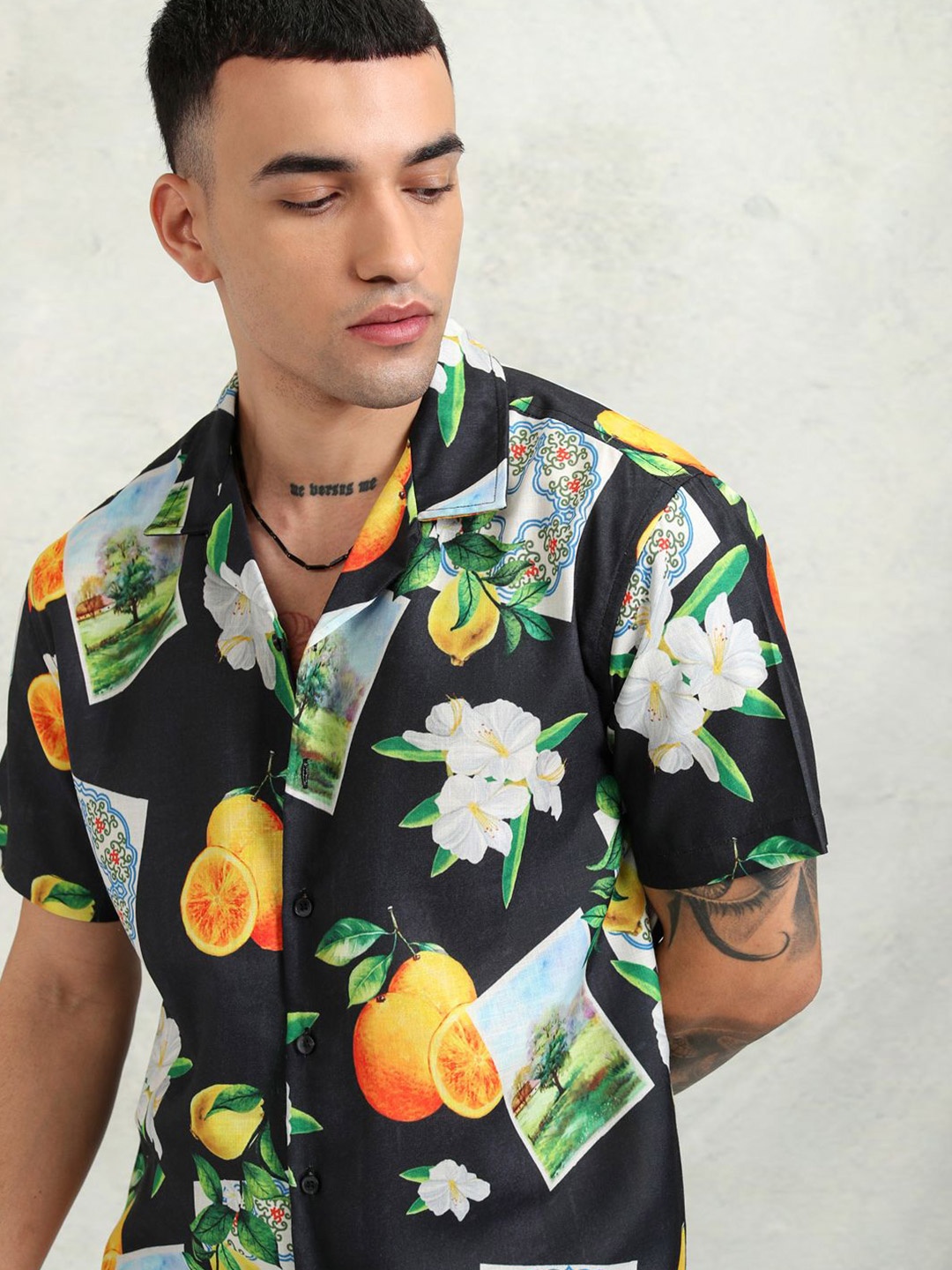 

HIGHLANDER Men Popcorn Textured Printed Cuban Collar Relaxed Shirt, Black