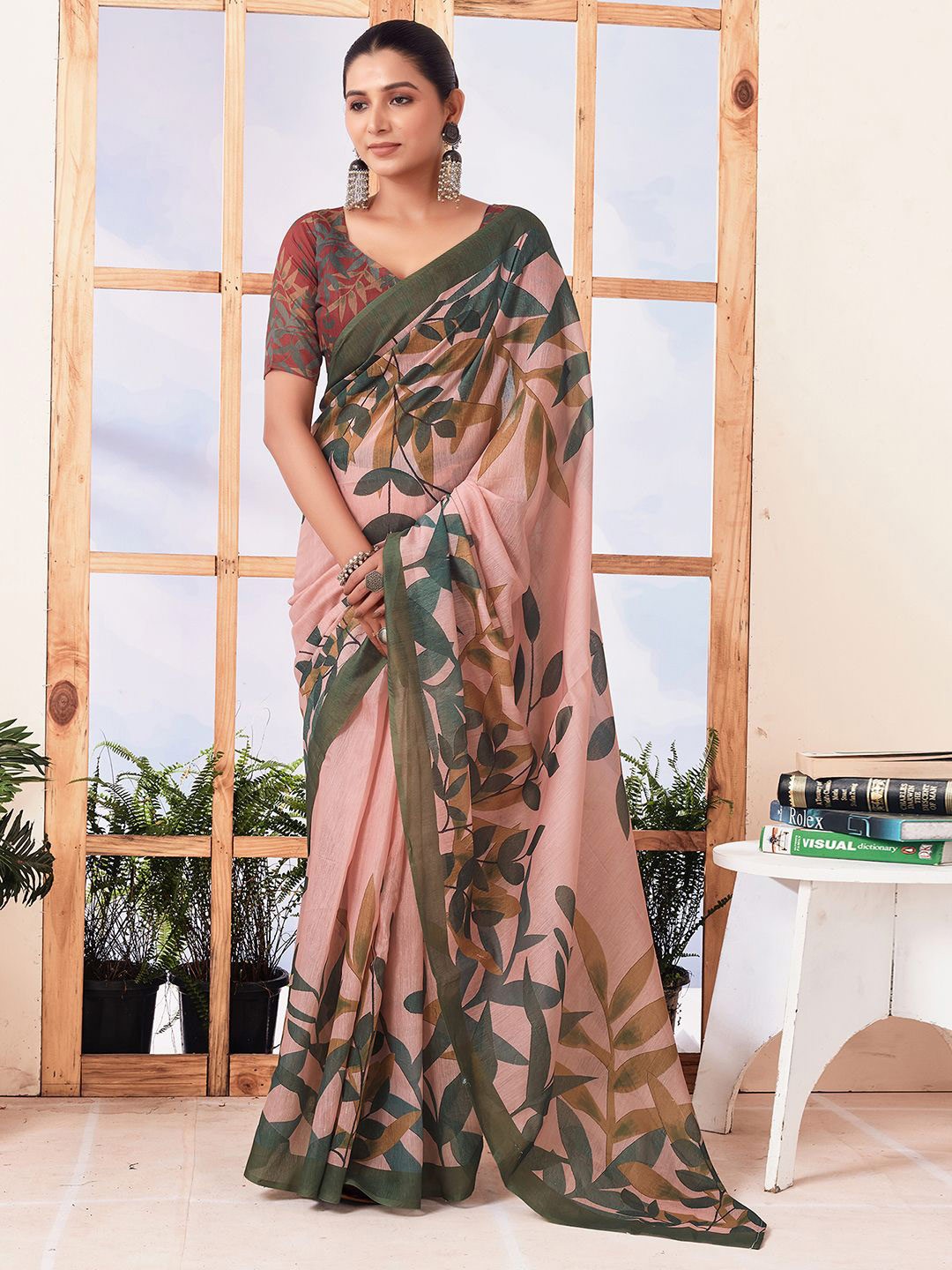 

Mitera Floral Pure Cotton Ikat Saree, Peach
