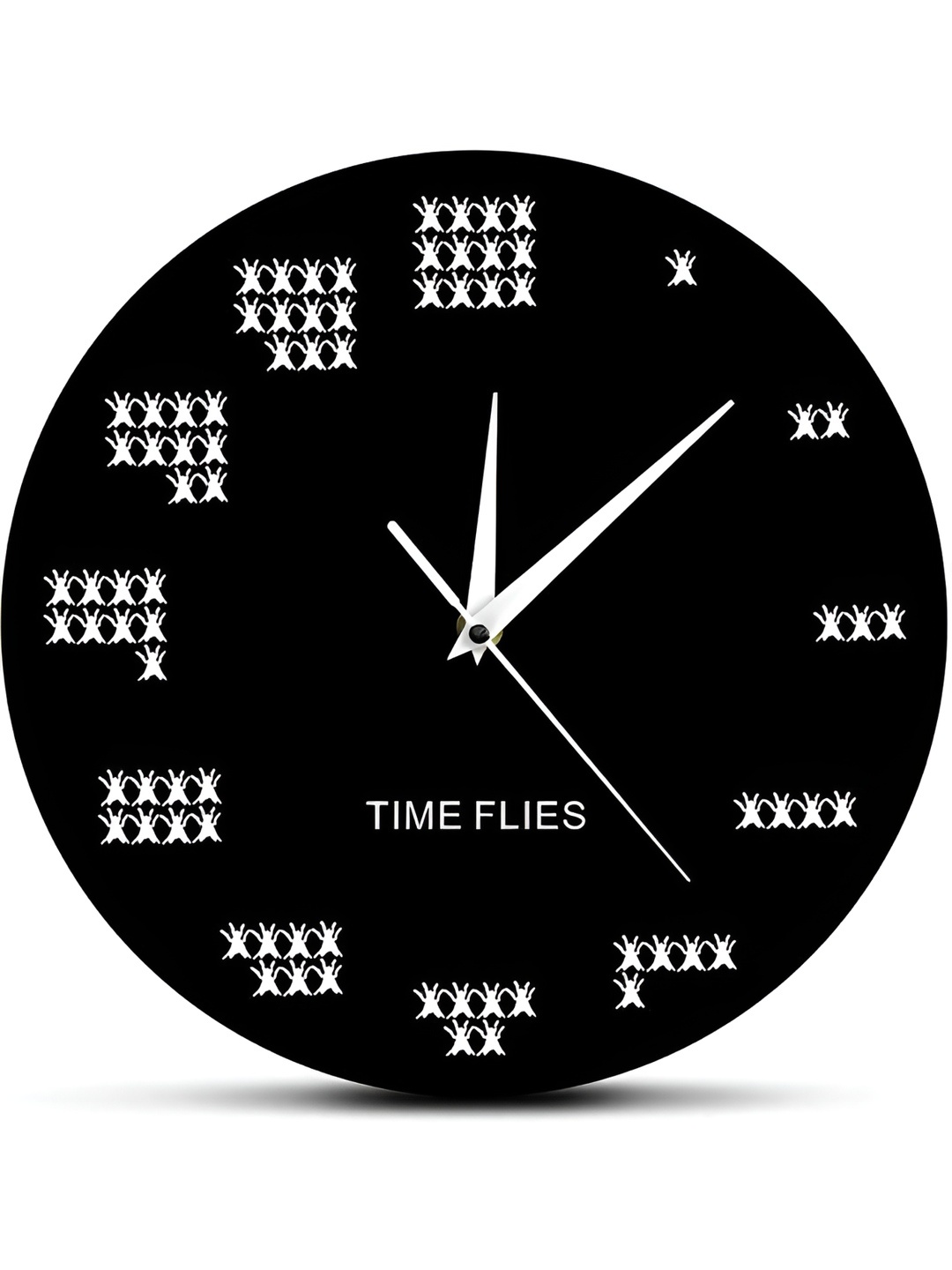 

QEZNEF Black & White Round Shaped Contemporary Analogue Wooden Wall Clock