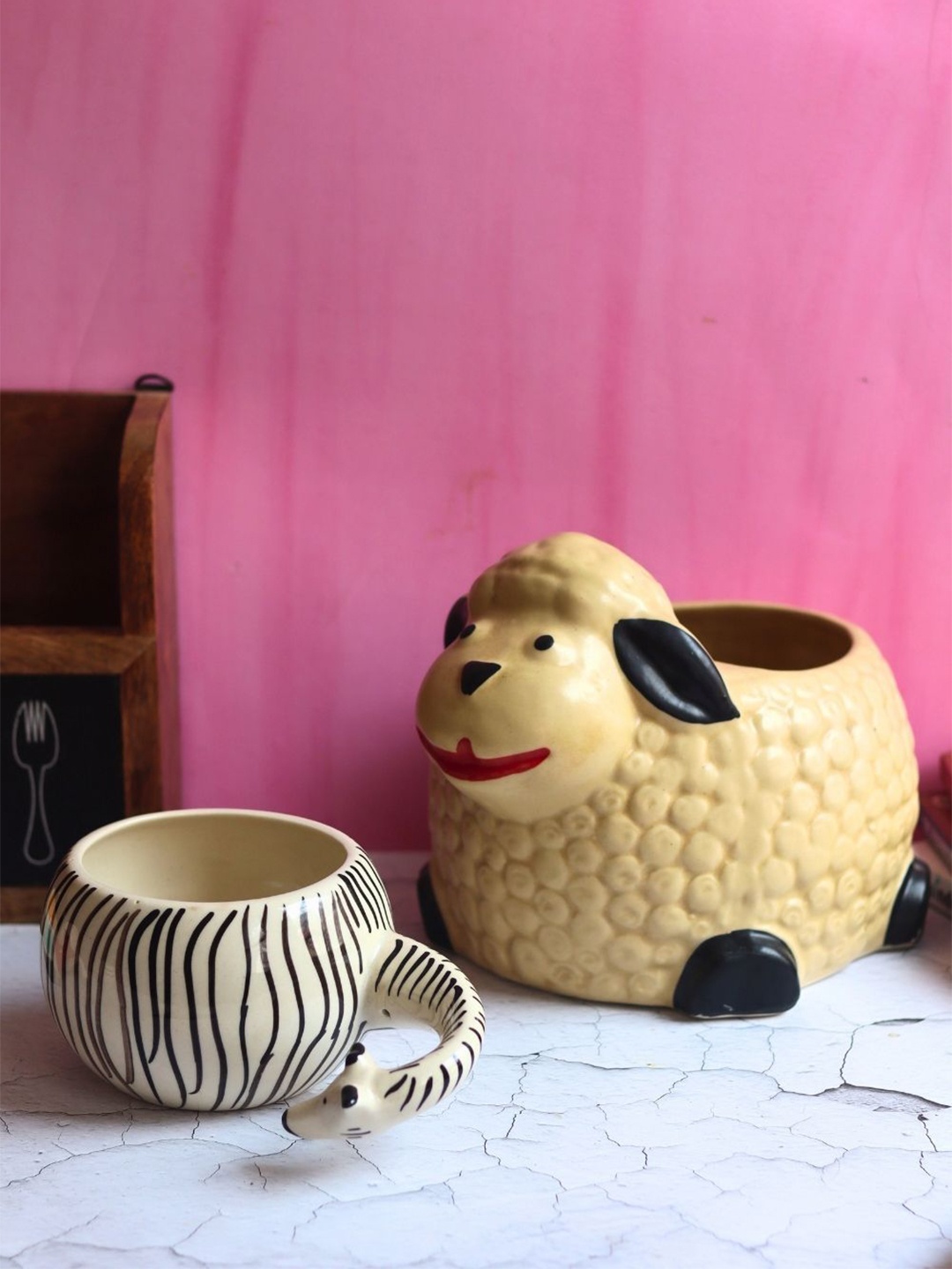 

WEAVING HOMES White & Beige 2 Pieces Zebra & Sheep Ceramic Planter Pot