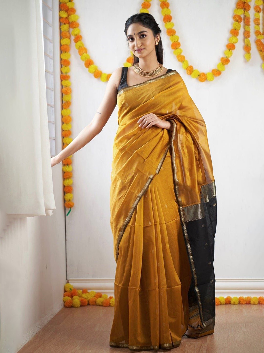 

Kriyansh Woven Design Zari Banarasi Saree, Mustard