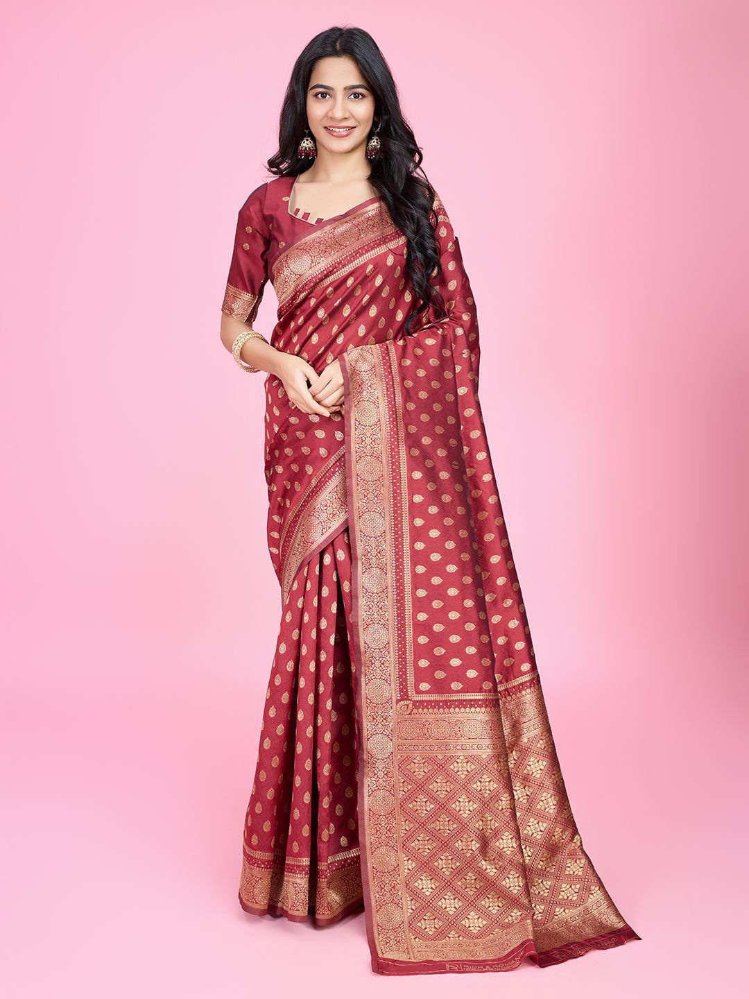 

RICH & ROMAN Woven Design Zari Pure Silk Banarasi Saree and matching blouse, Maroon