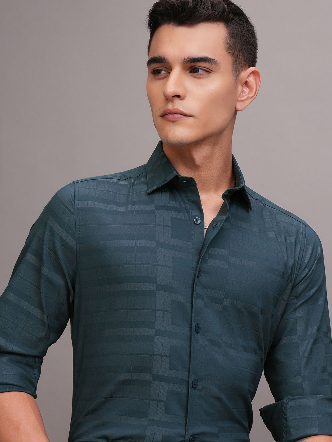 

HIGHLANDER Men Dobby Textured Solid Mui Occasion Shirt, Teal