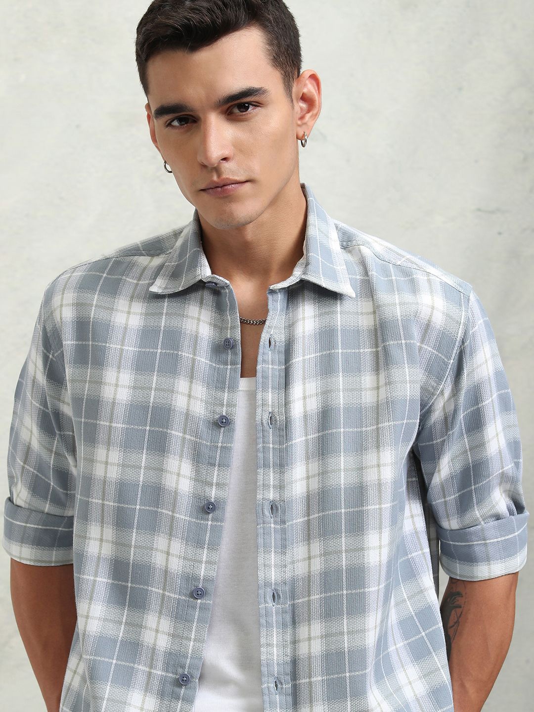 

HIGHLANDER Men Dobby Textured Checked Oversized Overshirt, Blue