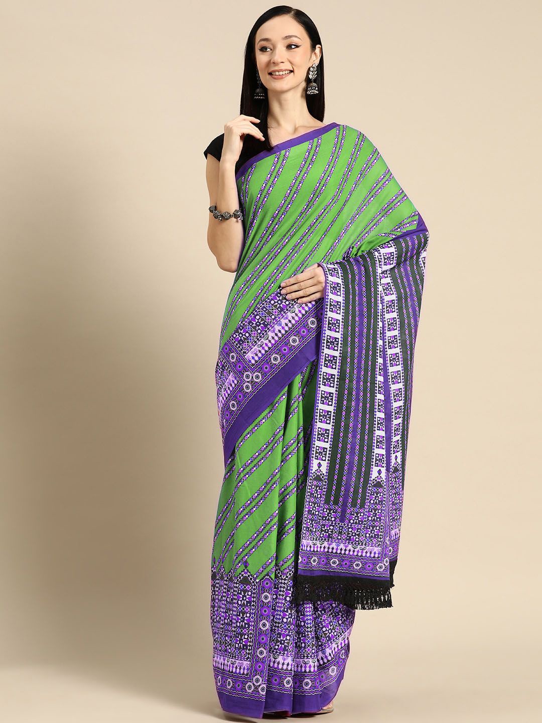 

BUTA BUTI Women Pure Cotton Printed Saree, Green