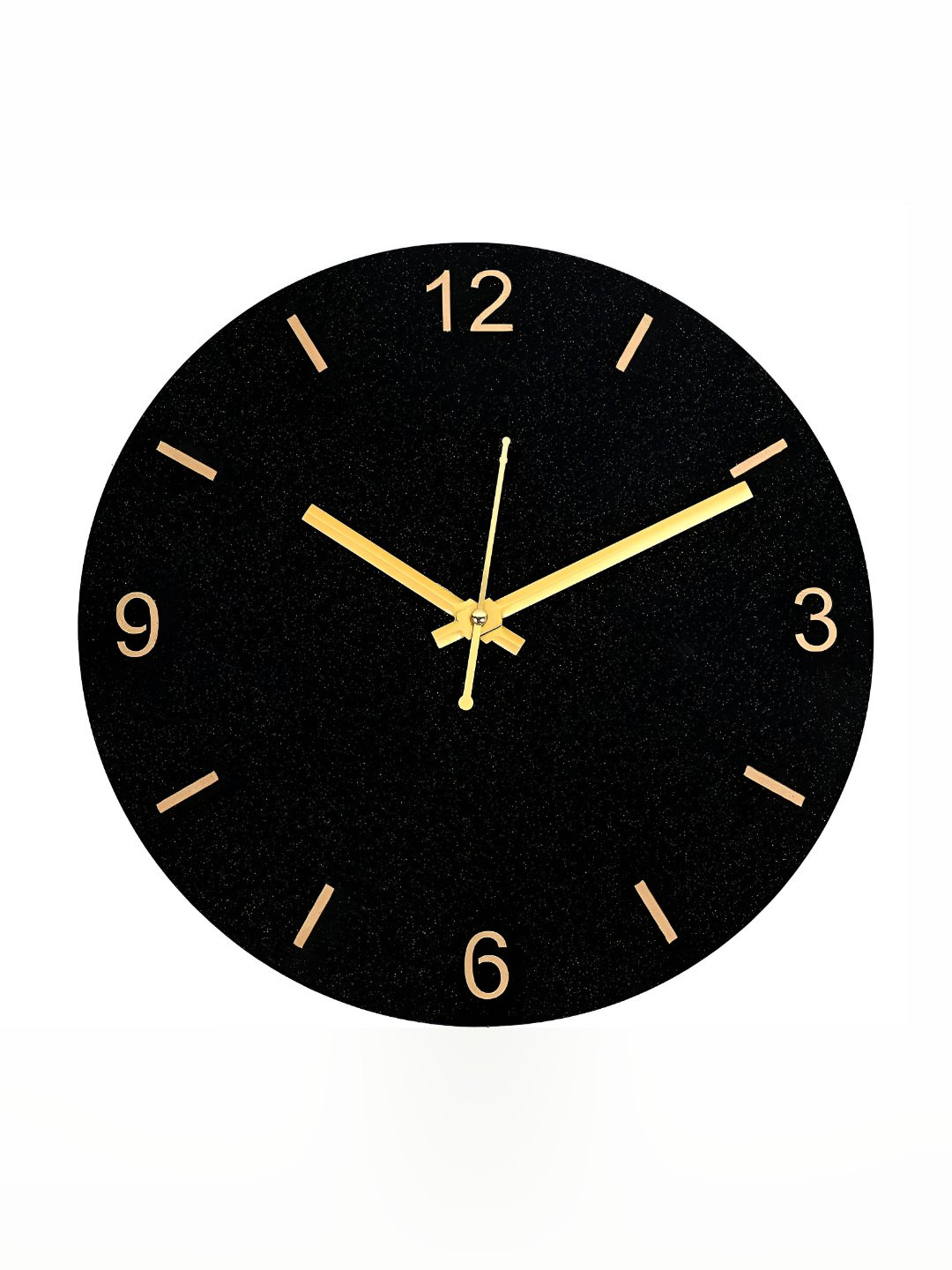 

QEZNEF Black Round Shaped Contemporary Analogue Wooden Wall Clock
