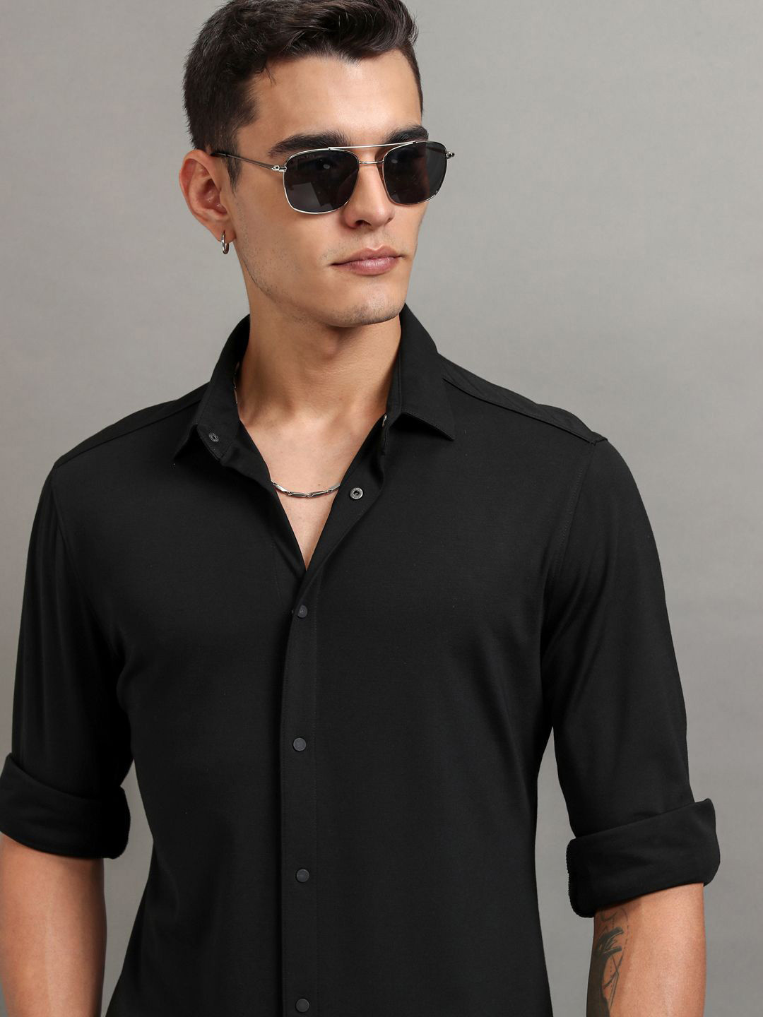 

HIGHLANDER Men Slim Fit Casual Shirt, Black
