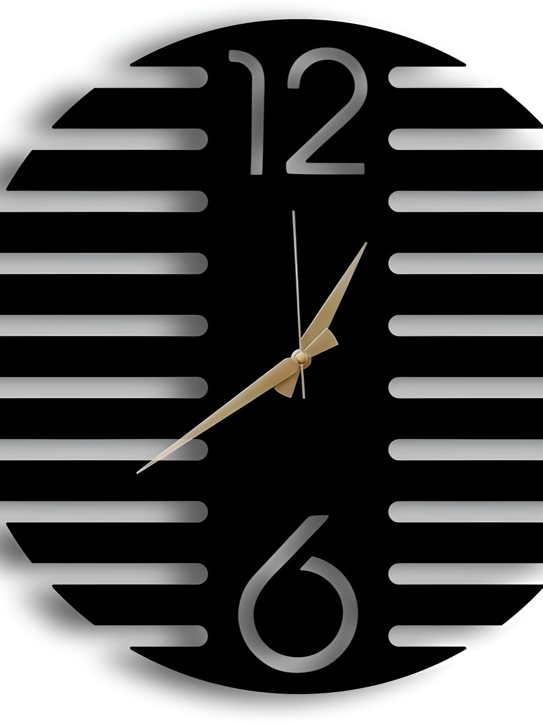 

QEZNEF Black & Brown Textured Contemporary Round Wooden Analogue Wall Clock