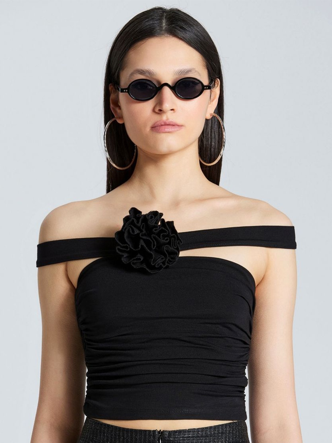 

ZOMODA Women Solid Off-Shoulder Top, Black