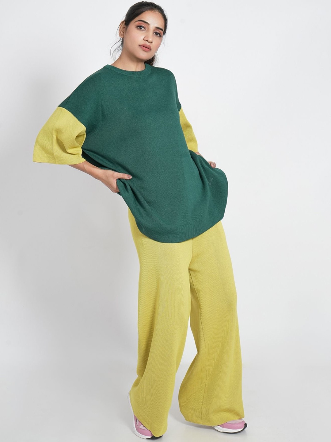 

ANSEE by Addery Colorblocked T-Shirt With Trousers, Green