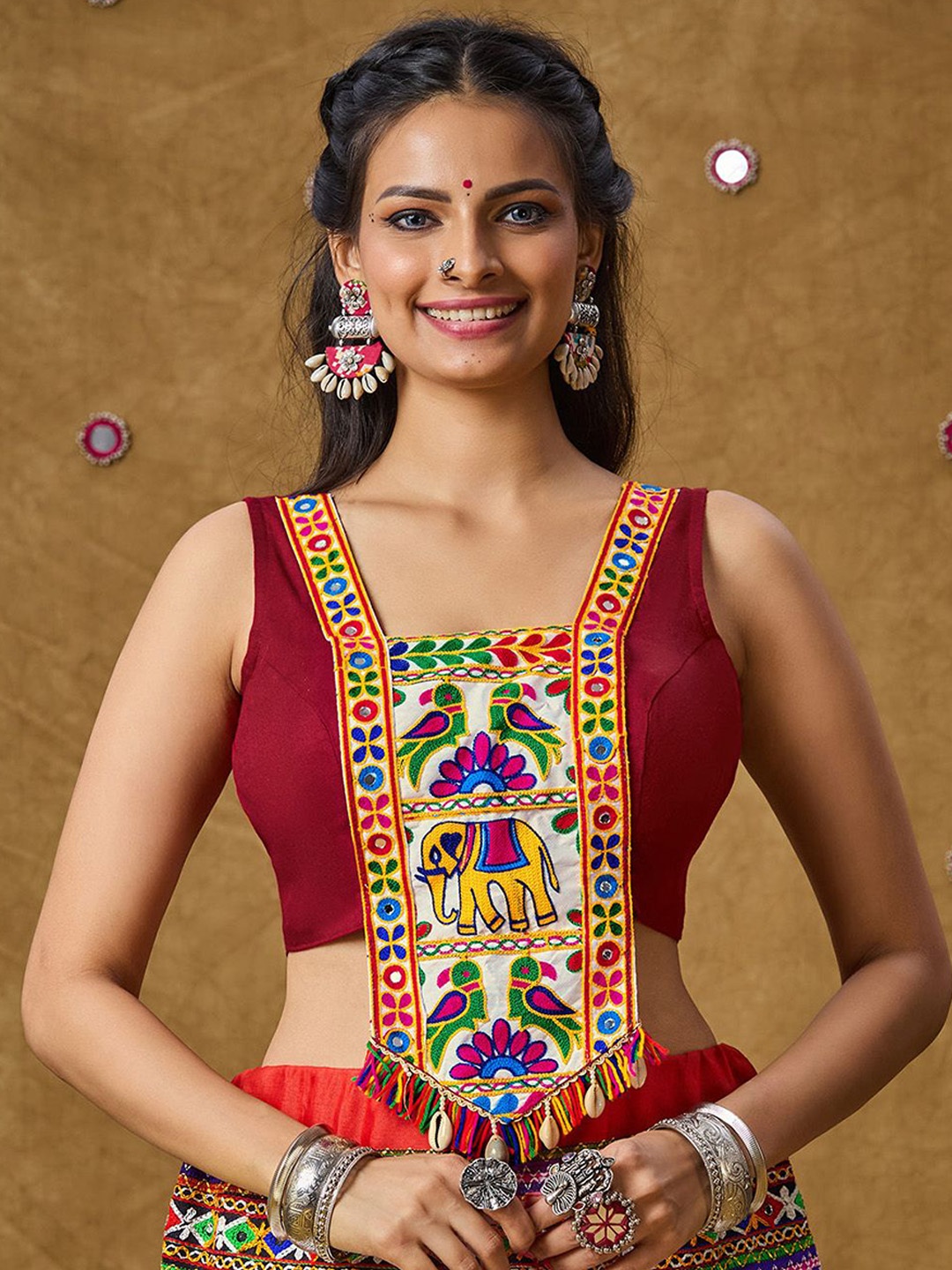 

SALWAR STUDIO Cotton Embroidered Padded Crop Top, Maroon