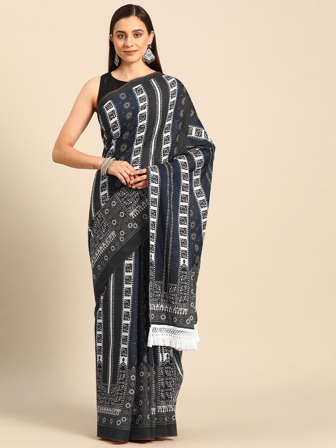 

BUTA BUTI Geometric Printed Pure Cotton Saree, Black