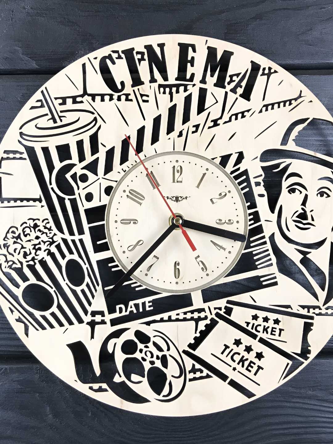 

QEZNEF Beige and Black Wooden Textured Analogue Contemporary Wall Clock