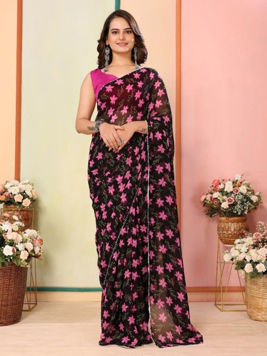 

SM TRENDZ Floral Pure Georgette Ready to Wear Saree, Black