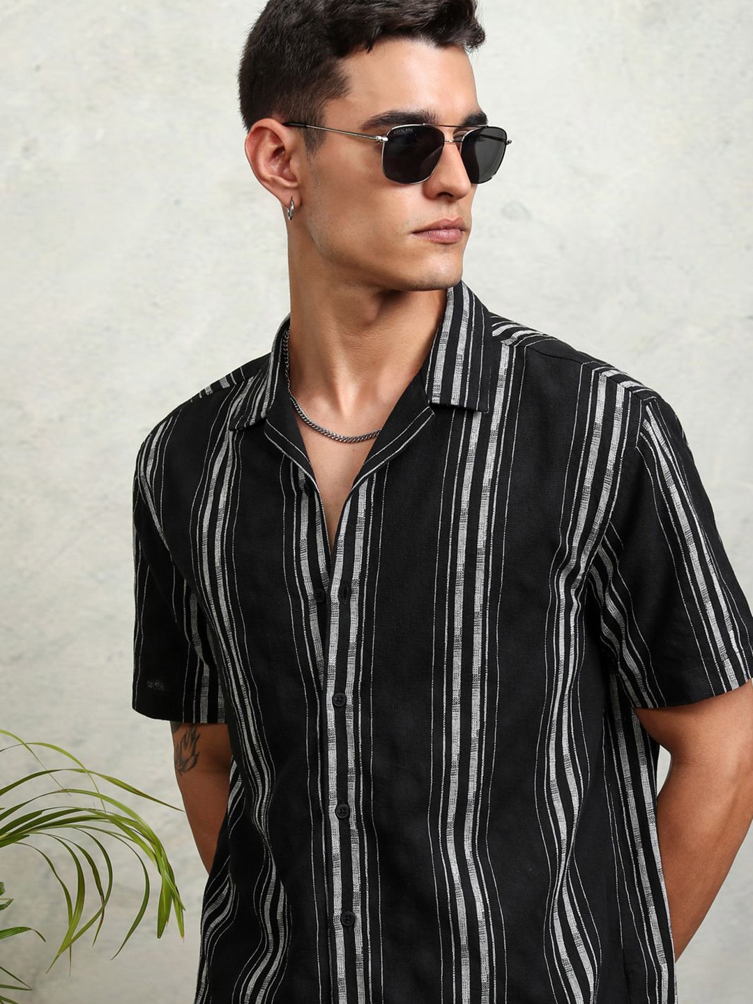 

HIGHLANDER Men Dobby Textured Striped Cuban Collar Relaxed Shirt, Black