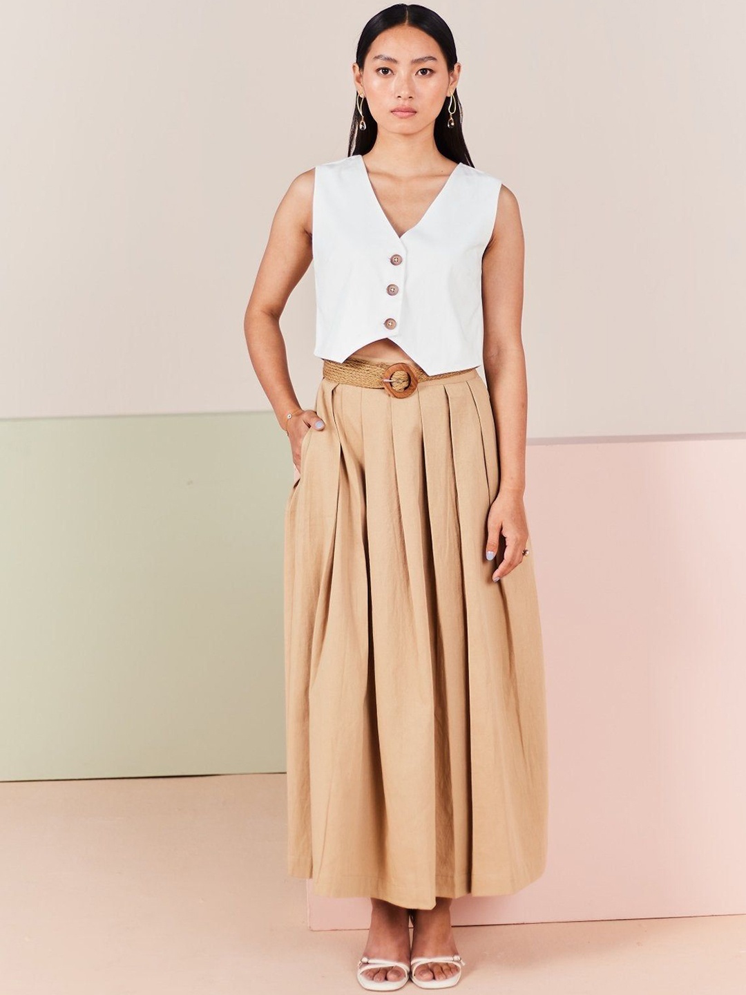 

Sage by Mala V-Neck Pure Cotton Waistcoat & Skirt, White