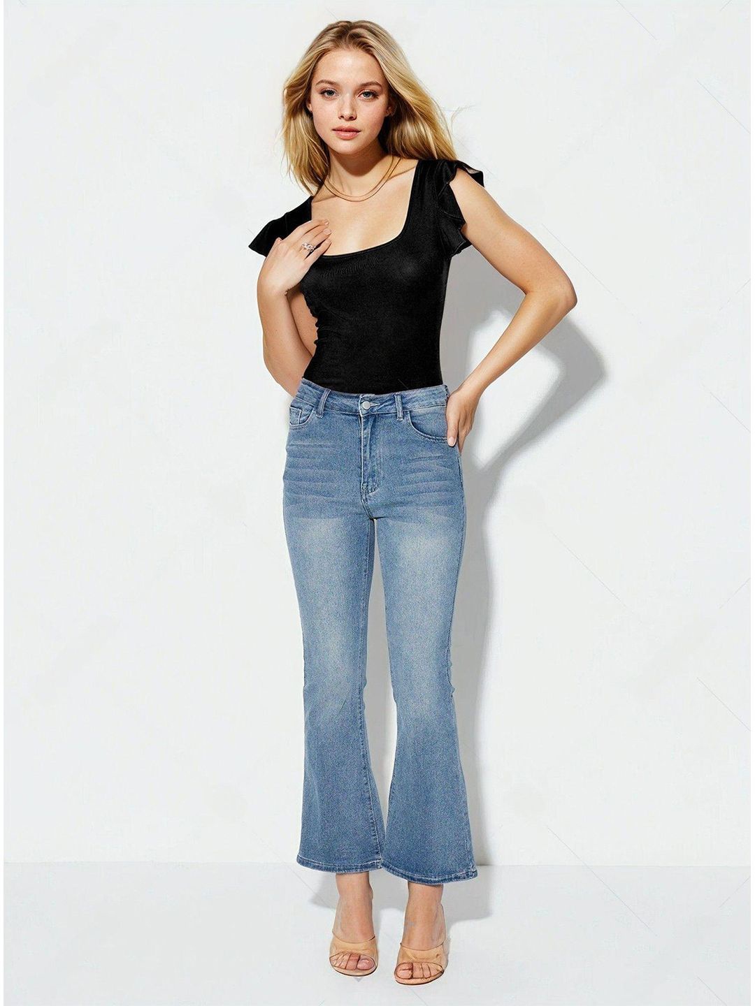 

Kotty Women Solid Scoop Neck Top, Black