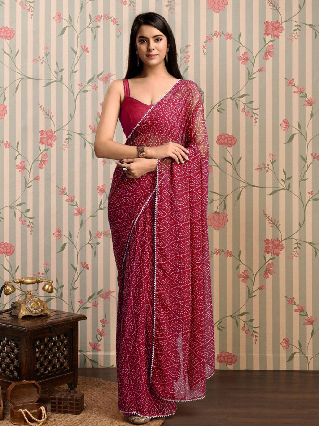 

SM TRENDZ Bandhani Printed Pure Georgette Ready to Wear Saree, Maroon
