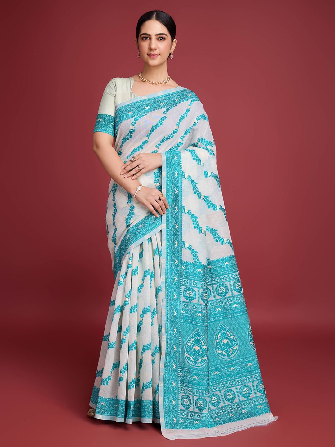 

NIWAA Ethnic Motifs Printed Pure Cotton Saree, Turquoise blue