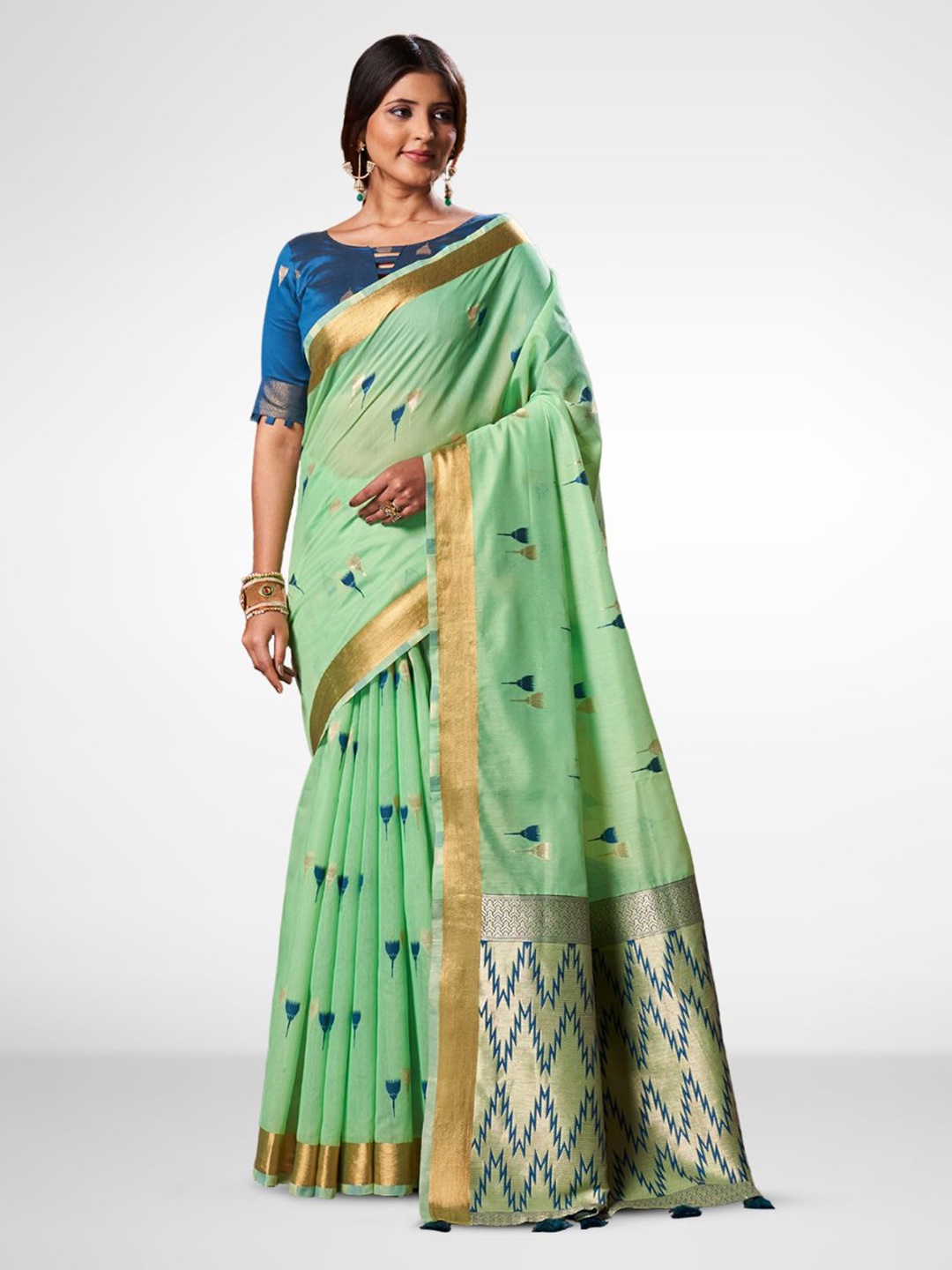 

SARHA Woven Design Zari Pure Cotton Green Colour, Abstract Pattern Saree