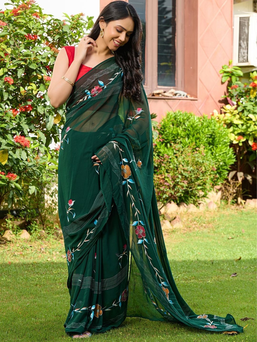 

HOUSE OF JAMOTI Floral Print Green Handpainted Poly Georgette Saree