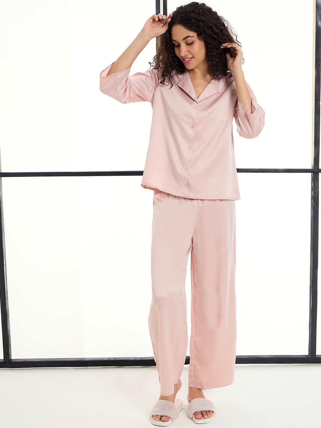 

SASSAFRAS alt-laze Women Solid Night suit, Pink