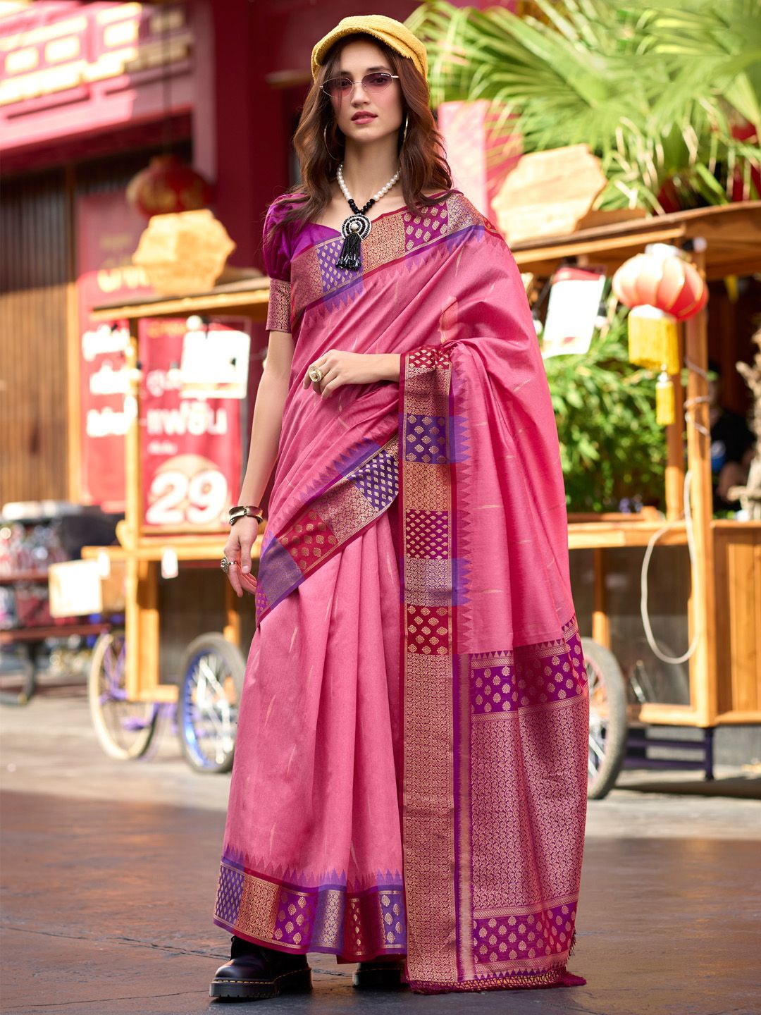 

Anouk Ethnic Motifs Woven Design Zari Banarasi Saree, Pink