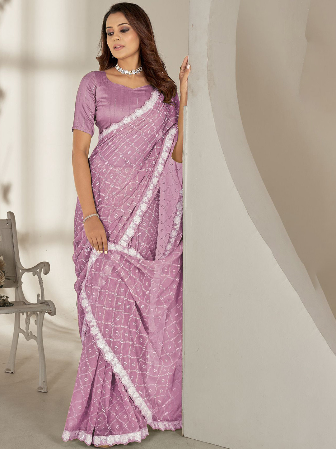 

CHUDIYA Printed Pure Chiffon Fusion Saree, Lavender