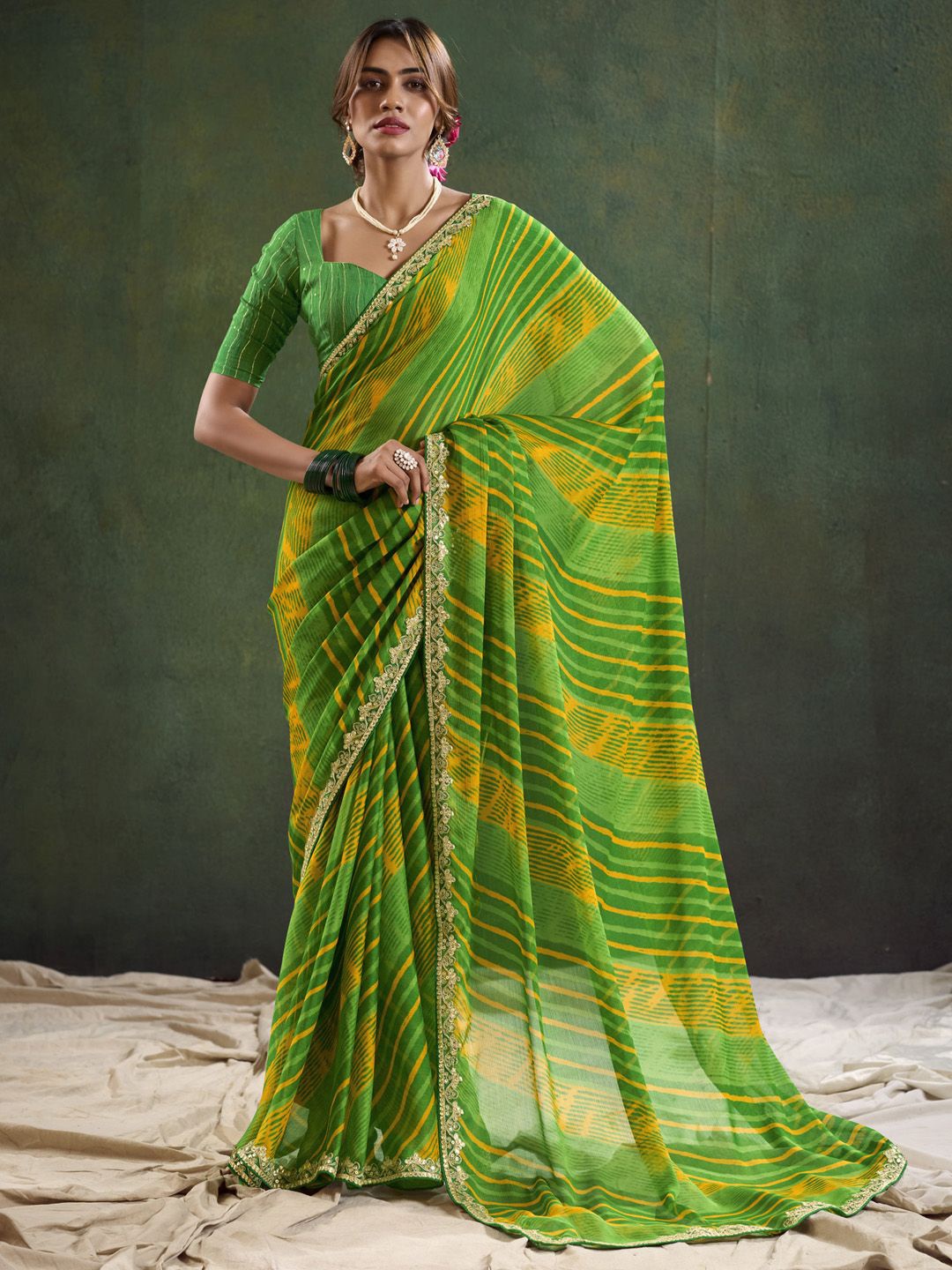 

Anouk Leheriya Printed Sequinned Saree, Green
