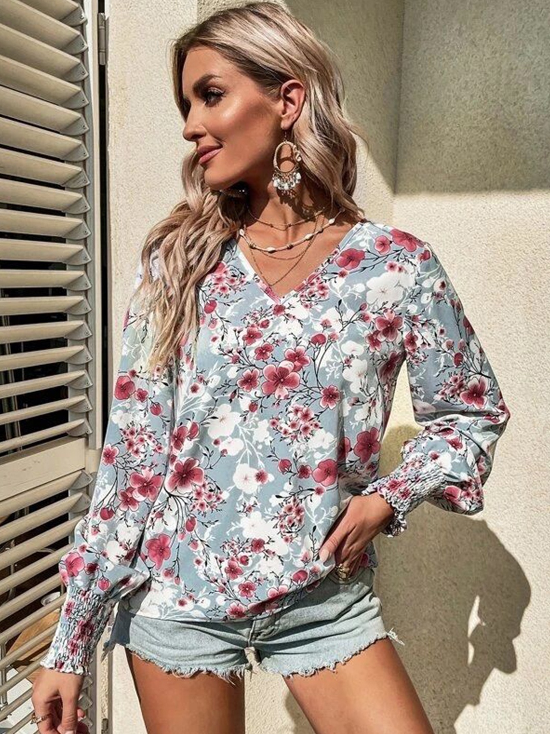 

Stylecast X Slyck Floral Printed V-Neck Top, Grey