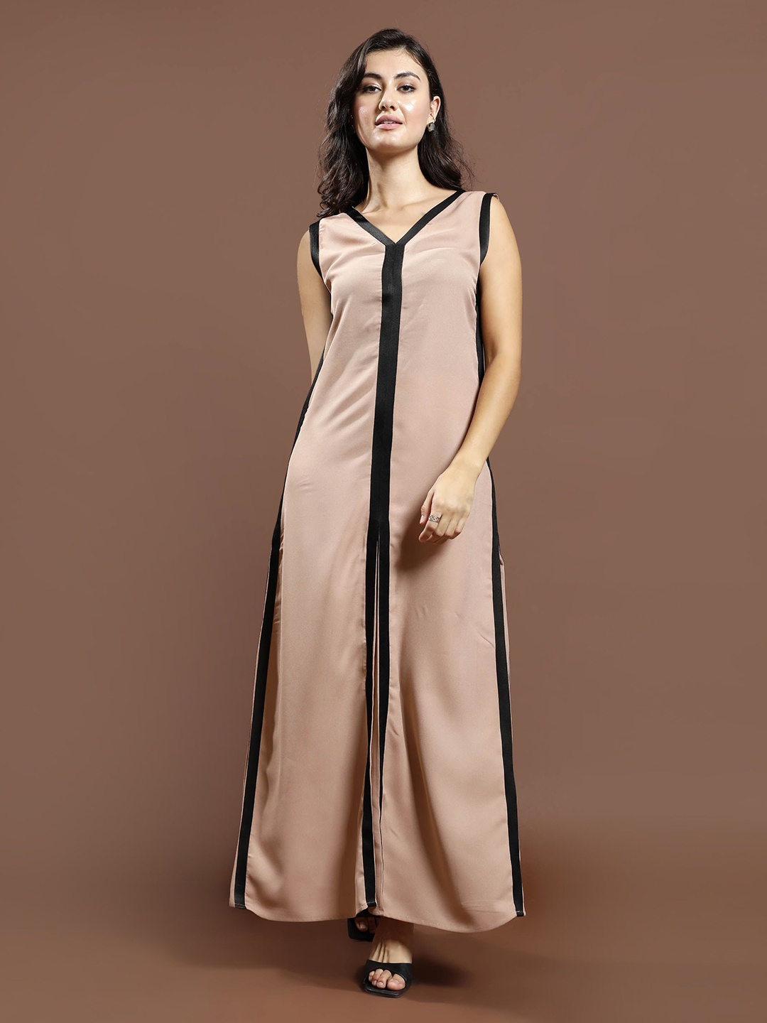 

Athena Immutable Women Solid Crepe Maxi Dress, Brown