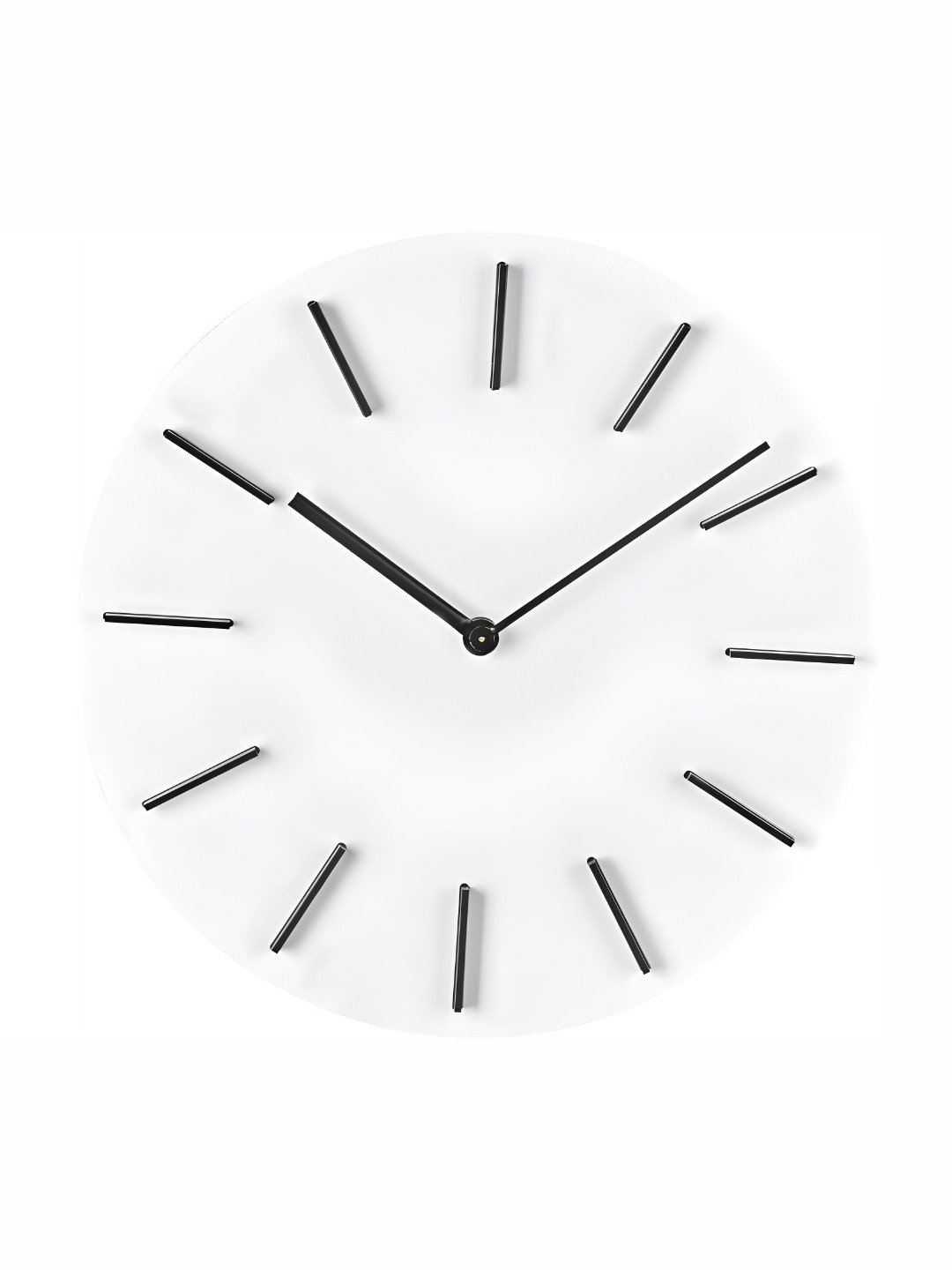 

QEZNEF White & Black Round Shaped Contemporary Analogue Wooden Wall Clock
