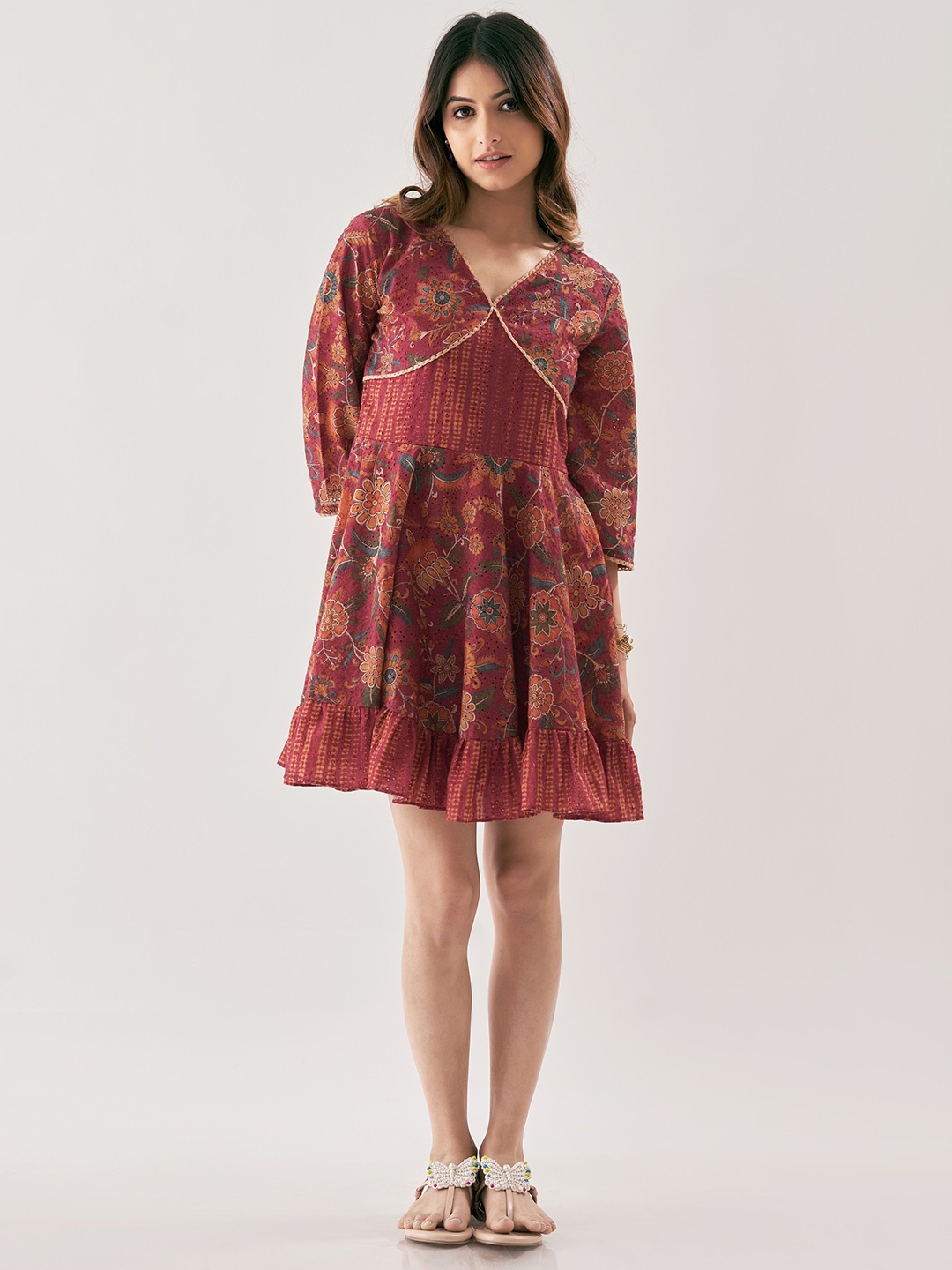 

BOONS n PERKKS Women Floral Print Flared Sleeve Fit & Flare Dress, Red