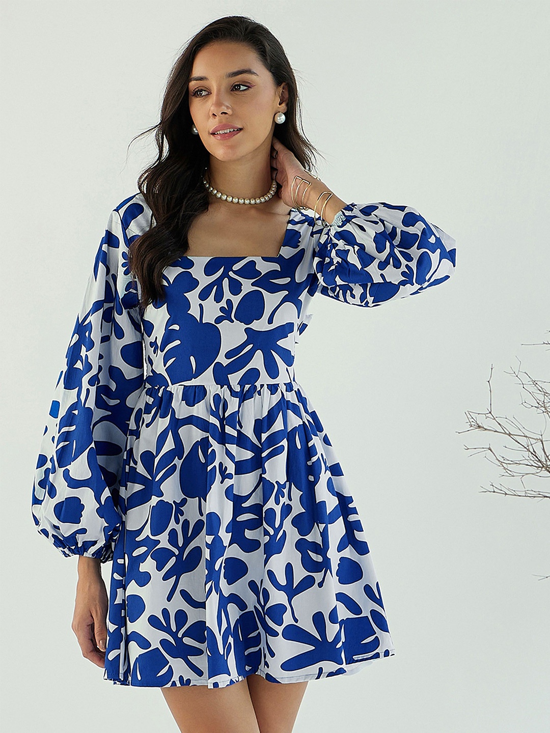 

Pink Paprika by SASSAFRAS Women's Floral Printed Puff Sleeve Fit & Flare Dress, Blue