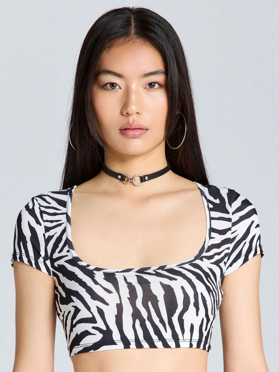 

ZOMODA Women Animal Printed Square Neck Top, Black