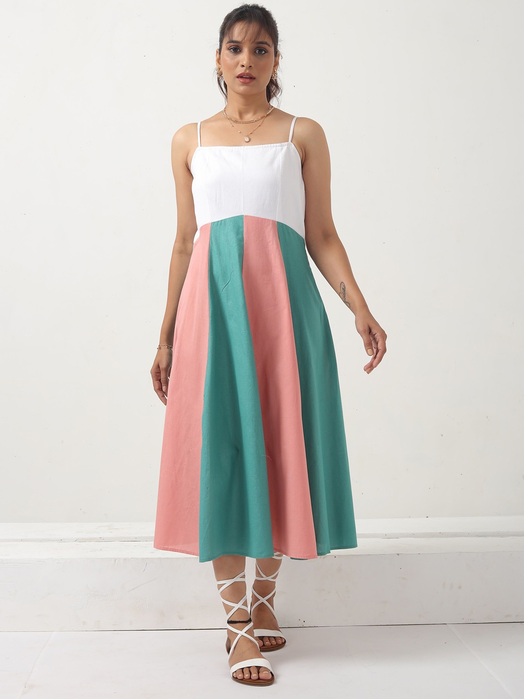 

BOONS n PERKKS Colourblocked Fit & Flare Midi Dress, White