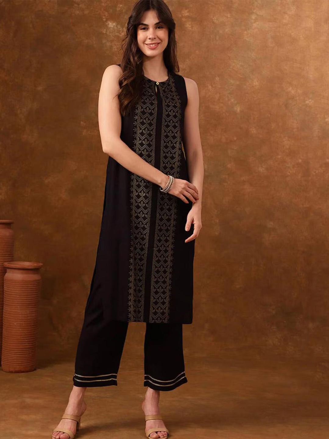 

zinariya Fab Ethnic Motifs Printed Keyhole Neck Regular Kurta With Trousers, Navy blue