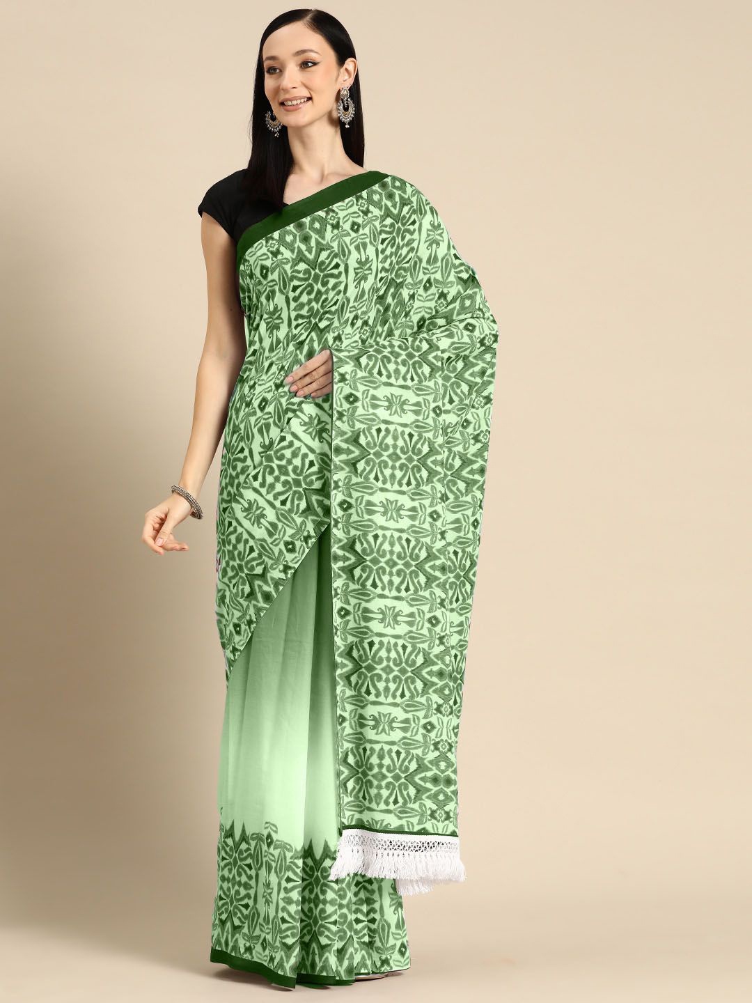 

BUTA BUTI Women Pure Cotton Printed Saree, Lime green