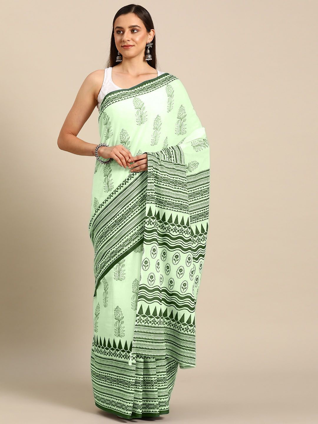 

BUTA BUTI Women Pure Cotton Printed Saree, Lime green
