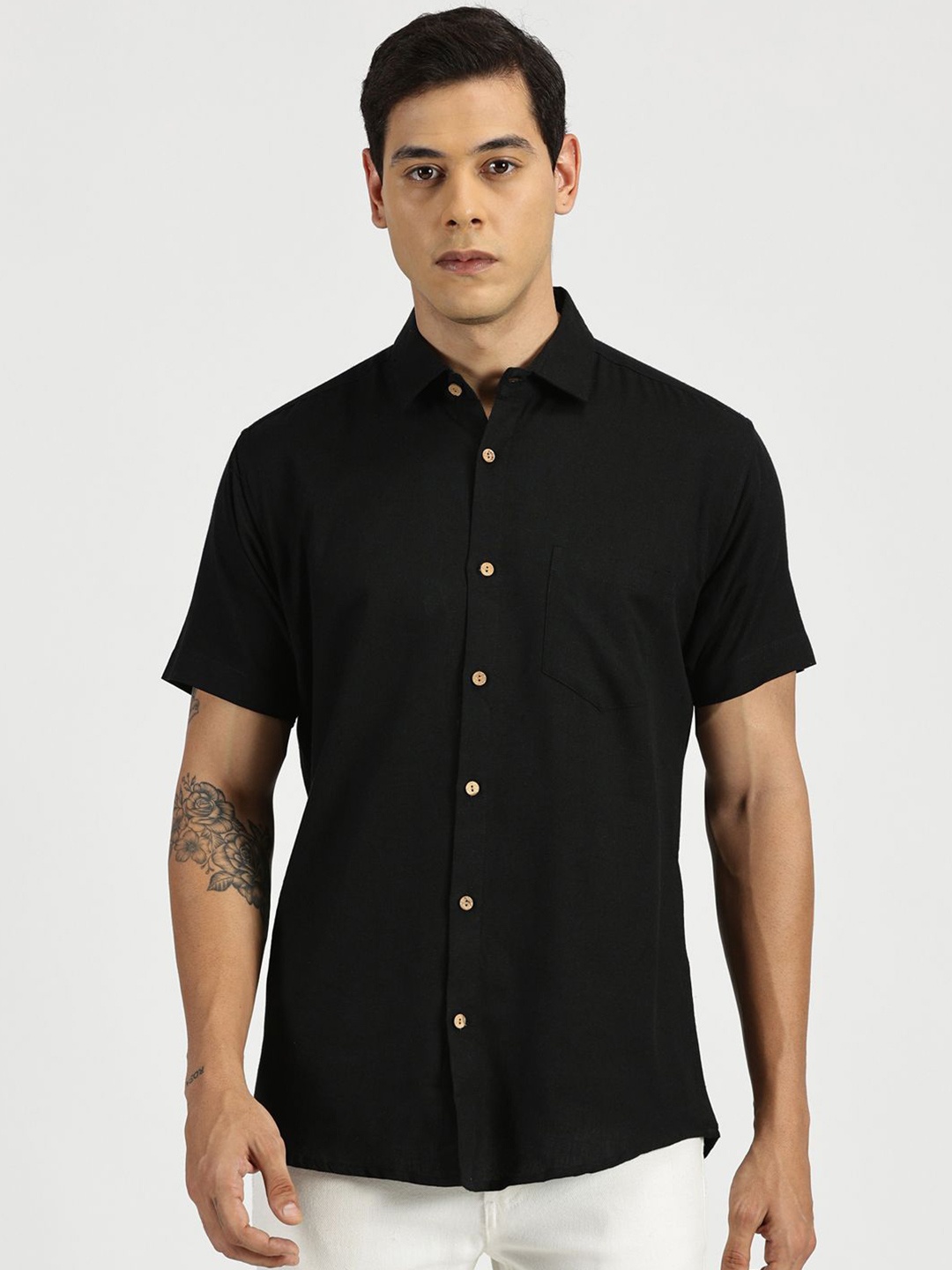 

Patrah Men Spread Collar Solid Cotton Relaxed Fit Casual Shirt, Black