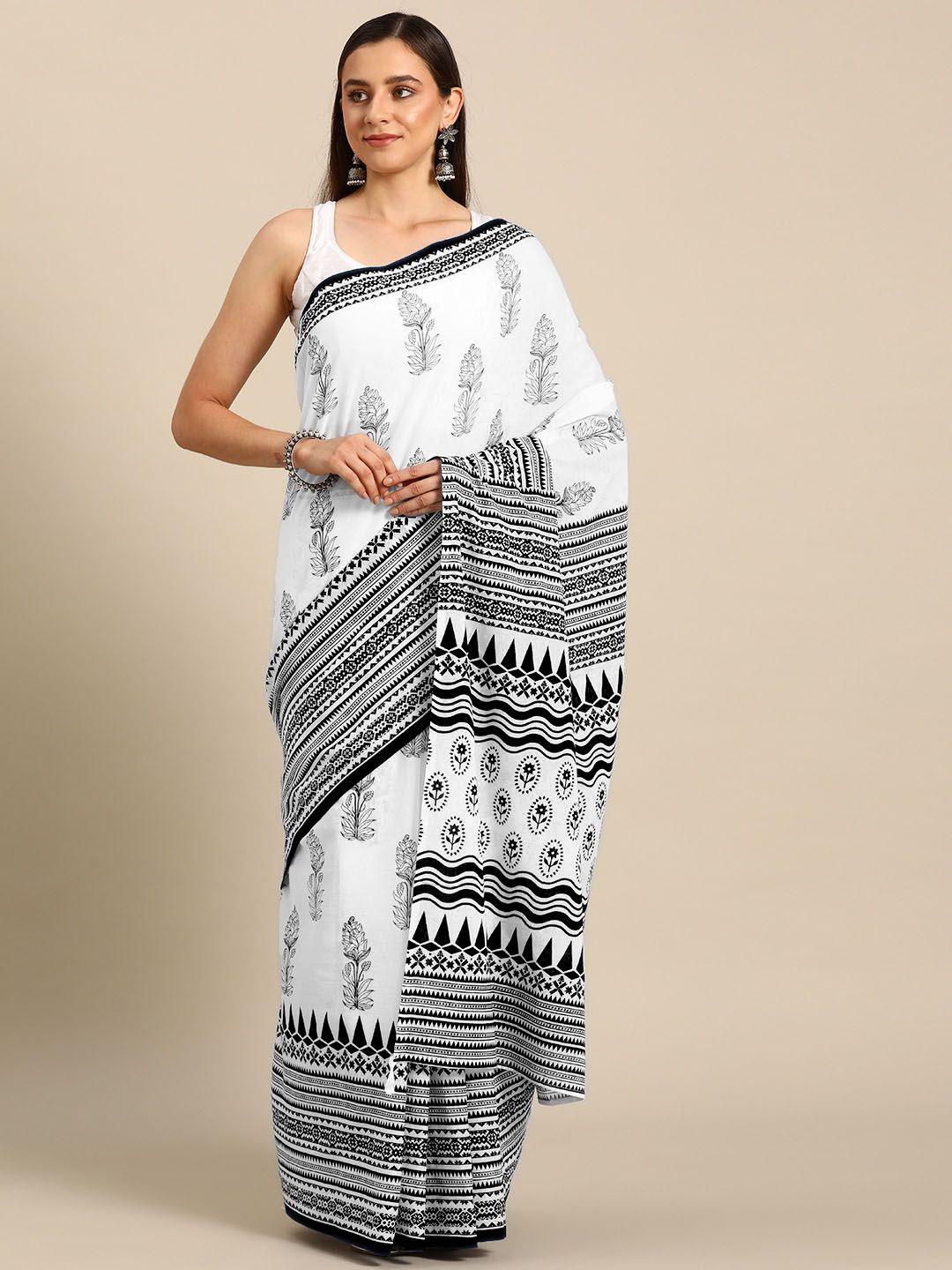 

BUTA BUTI Floral Pure Cotton Saree, Black