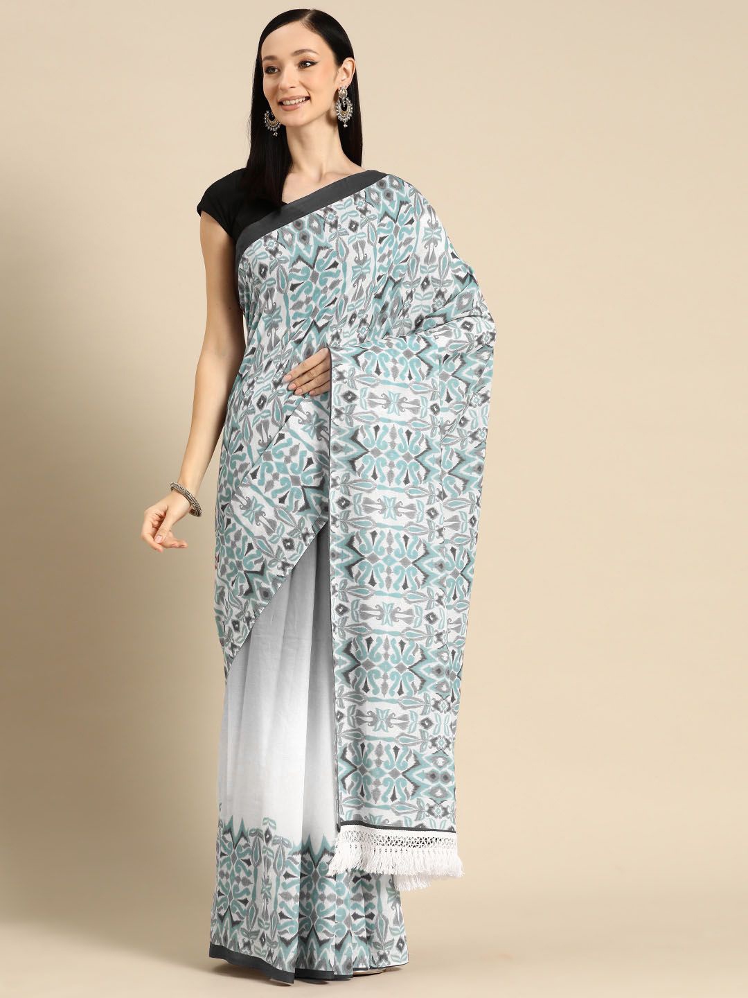 

BUTA BUTI Women Geometric Printed Pure Cotton Saree, Grey