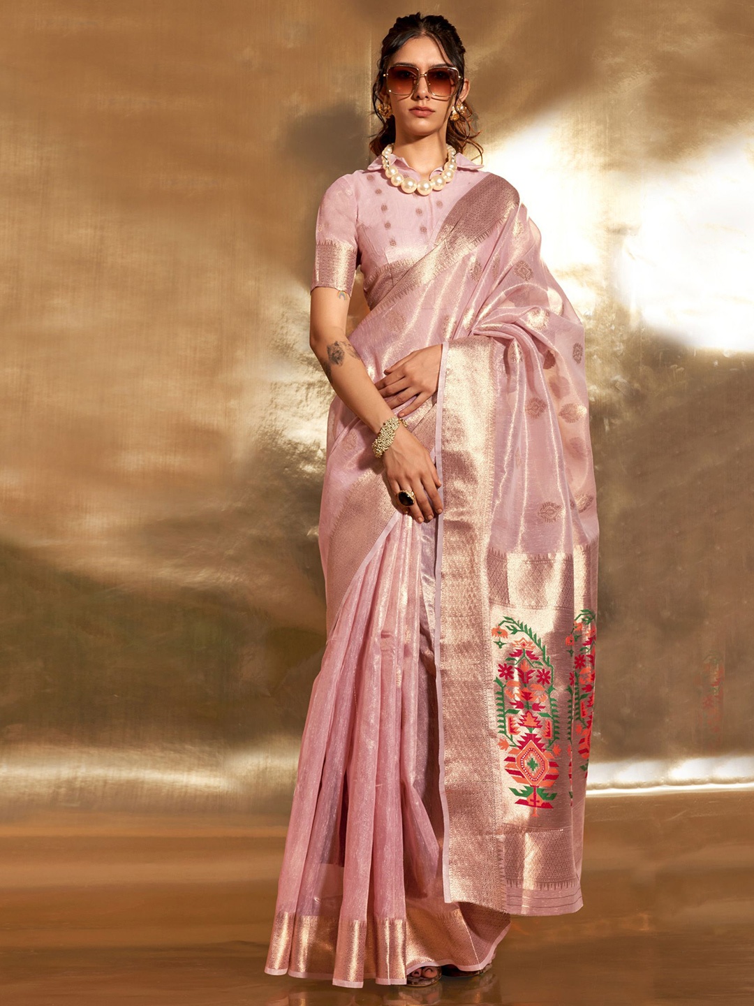 

Mitera Woven Design Zari Tissue Paithani Saree, Pink