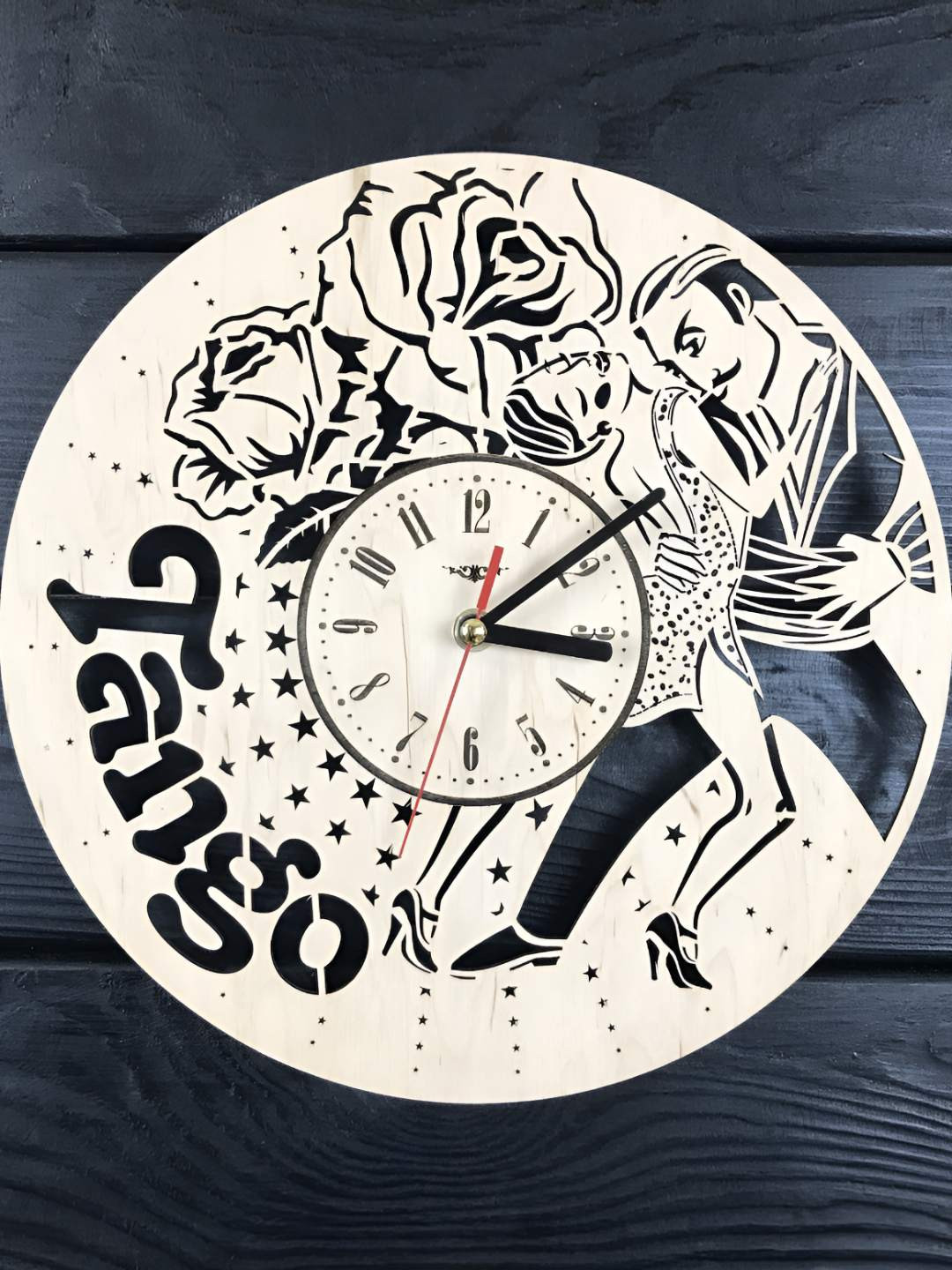 

QEZNEF Textured Round Contemporary Analogue Wooden Wall Clock Without Glass, Beige