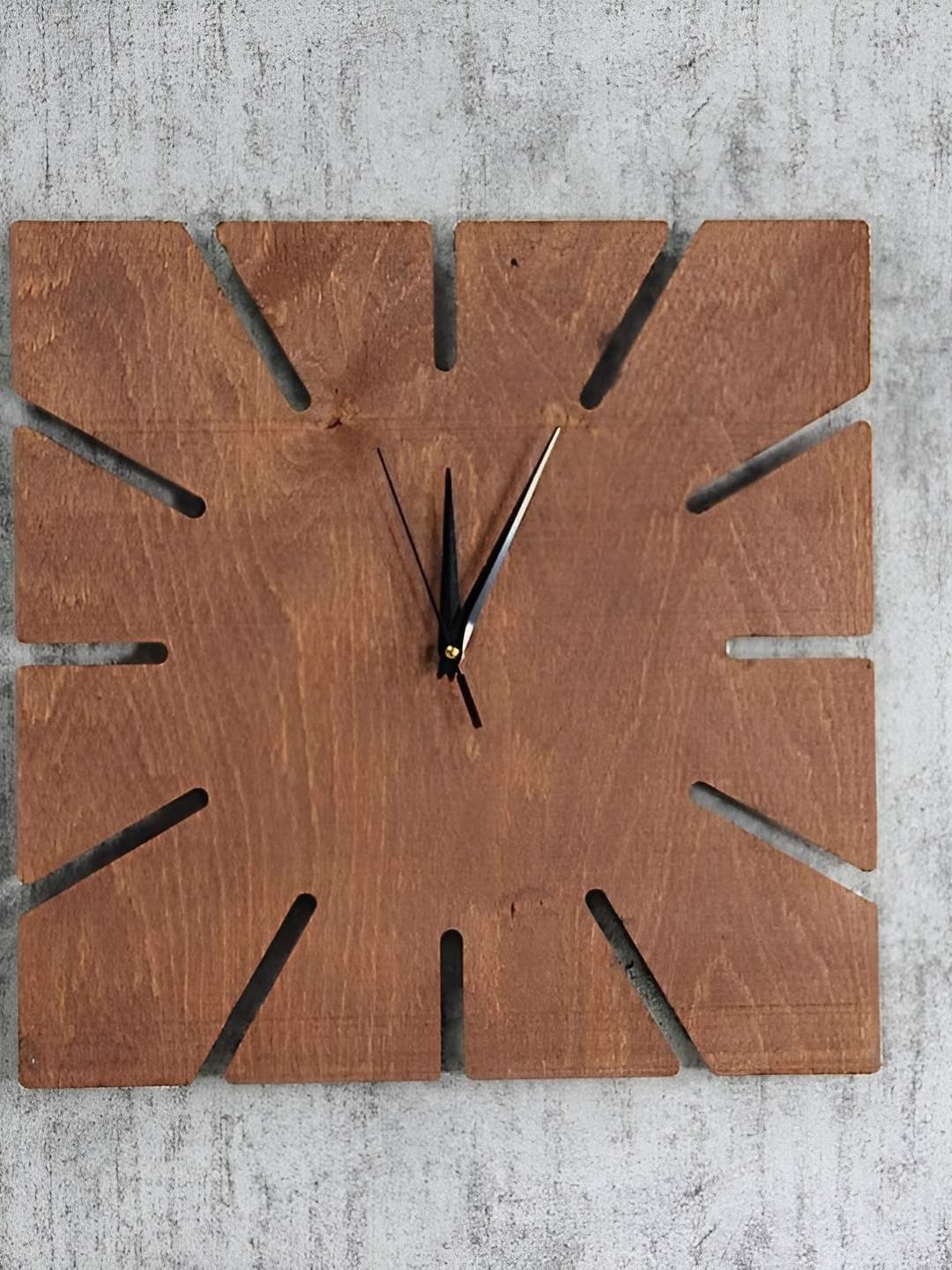 

QEZNEF Brown Textured Square Shaped Wooden Analogue Contemporary Wall Clock